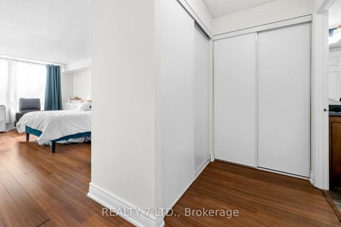 Photo 21 at 303 - 175 Cedar Avenue, Harding, Richmond Hill