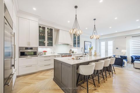 Photo 6 at 9484 Bayview Avenue, Observatory, Richmond Hill