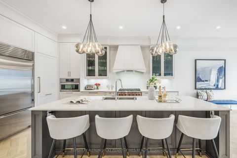 Photo 7 at 9484 Bayview Avenue, Observatory, Richmond Hill