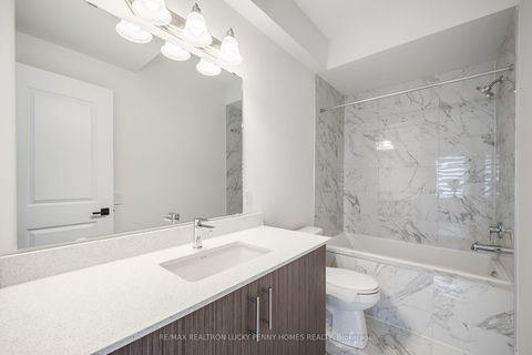 Photo 32 at 9484 Bayview Avenue, Observatory, Richmond Hill