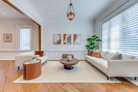 Photo 7 at 132 Crestwood Road, Yorkhill, Vaughan