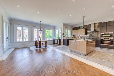 Photo 15 at 132 Crestwood Road, Yorkhill, Vaughan