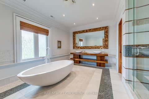 Photo 34 at 132 Crestwood Road, Yorkhill, Vaughan