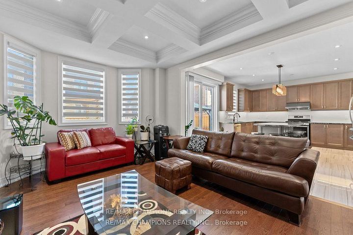 Photo 8 at 151 RUSSELL CREEK Drive, Wellington North, Brampton