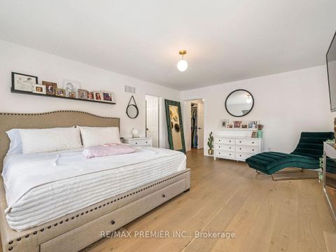 Photo 24 at 67 Gentile Circle, Elder Mills, Vaughan