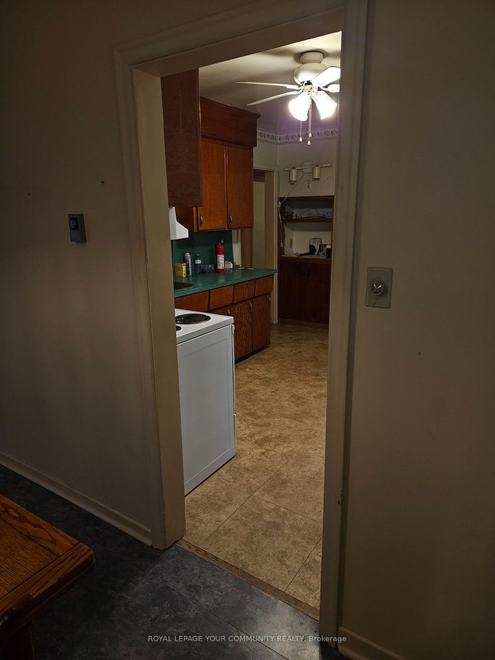 Photo 6 at 11419 Bathurst Street, Westbrook, Richmond Hill