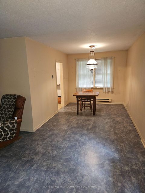 Photo 5 at 11419 Bathurst Street, Westbrook, Richmond Hill