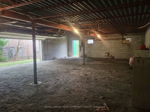 Photo 31 at 11419 Bathurst Street, Westbrook, Richmond Hill