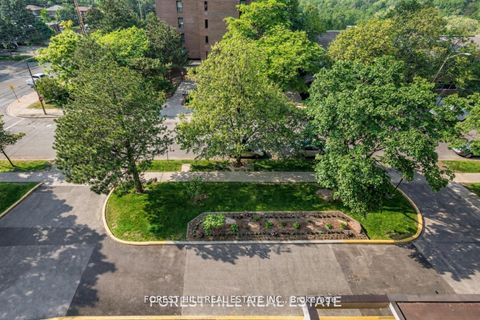 Photo 11 at 606 - 100 Canyon Avenue, Bathurst Manor, Toronto