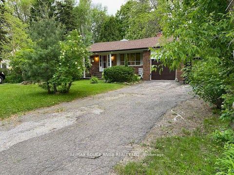 Photo 2 at 72 Meadowvale Road, Centennial Scarborough, Toronto