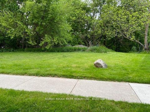 Photo 7 at 72 Meadowvale Road, Centennial Scarborough, Toronto