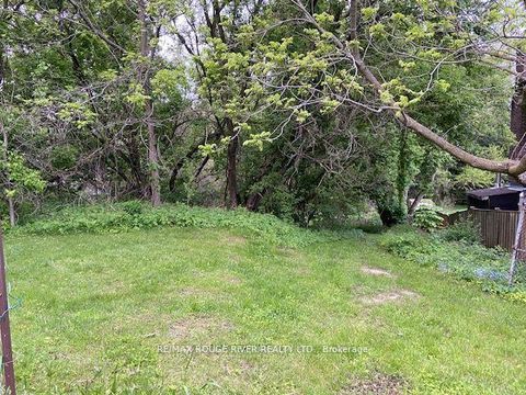 Photo 11 at 72 Meadowvale Road, Centennial Scarborough, Toronto