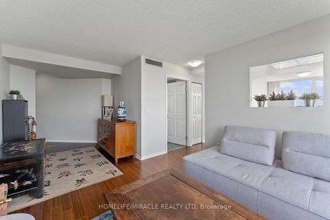 Photo 8 at 2009 - 7 Concorde Place, Don Mills, Toronto