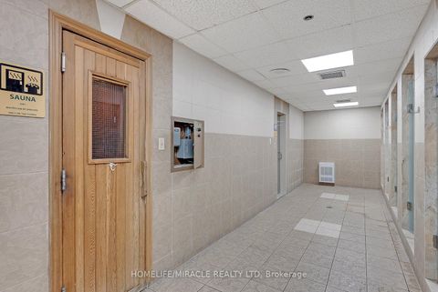 Photo 31 at 2009 - 7 Concorde Place, Don Mills, Toronto