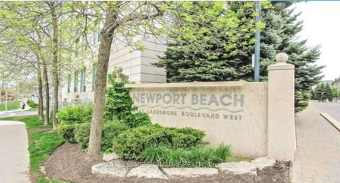 Photo 2 at 719 - 2111 Lake Shore Boulevard W, Mimico, Toronto