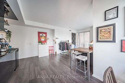 Photo 13 at 1511 - 70 Temperance Street, Bay Street Corridor, Toronto