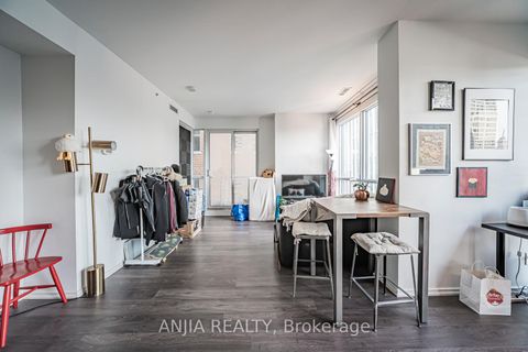 Photo 14 at 1511 - 70 Temperance Street, Bay Street Corridor, Toronto