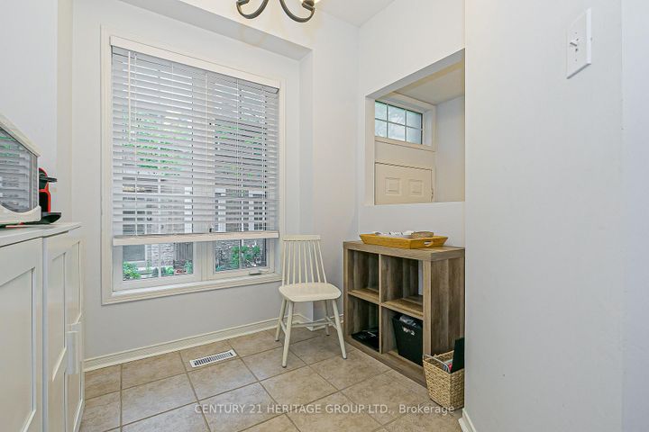 Photo 11 at 66 - 23 Observatory Lane, Observatory, Richmond Hill