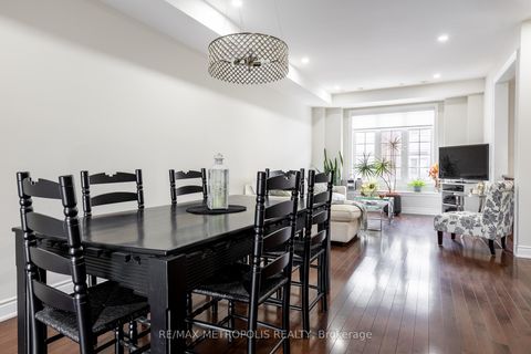 Photo 8 at 10 George Bogg Road, East Woodbridge, Vaughan