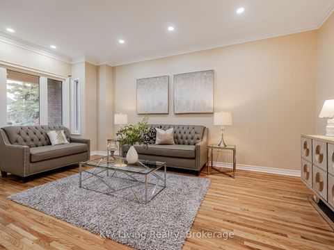 Photo 8 at 959 Lockwood Circle, Wyndham, Newmarket