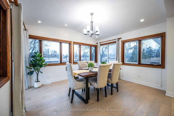 Photo 17 at 20 Fireside Drive, Freelton, Hamilton