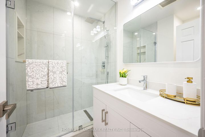 Photo 21 at 20 Fireside Drive, Freelton, Hamilton