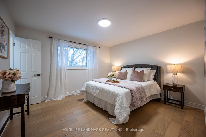 Photo 22 at 20 Fireside Drive, Freelton, Hamilton