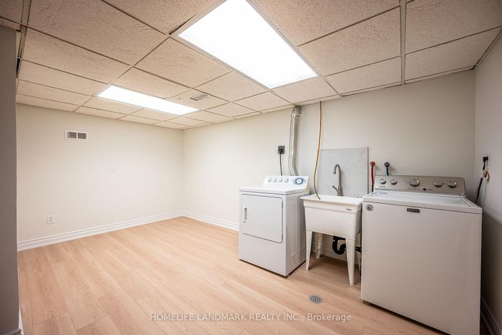 Photo 27 at 20 Fireside Drive, Freelton, Hamilton