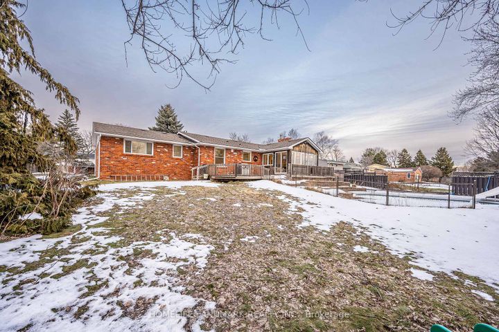 Photo 43 at 20 Fireside Drive, Freelton, Hamilton