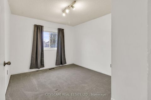 Photo 25 at 79 Weatherup Crescent, West Bayfield, Barrie