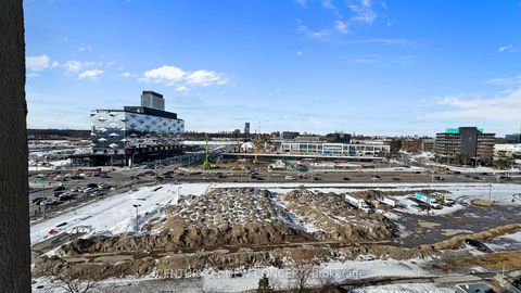 Photo 38 at 708 - 797 Don Mills Road, Flemingdon Park, Toronto