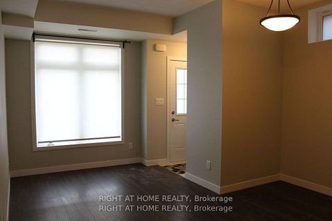 Photo 1 at 17 - 6 Bicknell Avenue, Eglinton West, Toronto