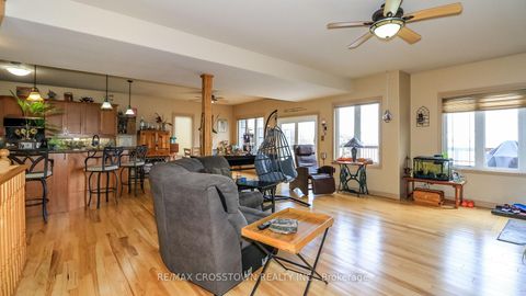 Photo 12 at 2325 Crystal Beach Road, Alcona, Innisfil