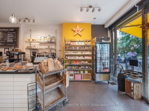 Photo 5 at 725 Dovercourt Road, Little Italy, Toronto