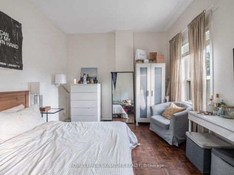 Photo 22 at 725 Dovercourt Road, Little Italy, Toronto