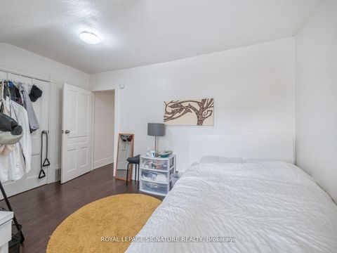 Photo 25 at 725 Dovercourt Road, Little Italy, Toronto