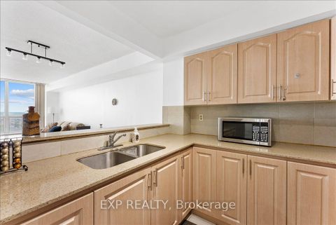 Photo 9 at 1807 - 400 Mclevin Avenue, Malvern, Toronto