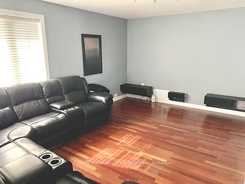 Photo 9 at 36 Nicklaus Drive, East Bayfield, Barrie