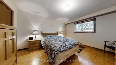 Photo 18 at 17 Squirewood Road, Pleasant View, Toronto