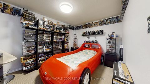 Photo 32 at 17 Squirewood Road, Pleasant View, Toronto