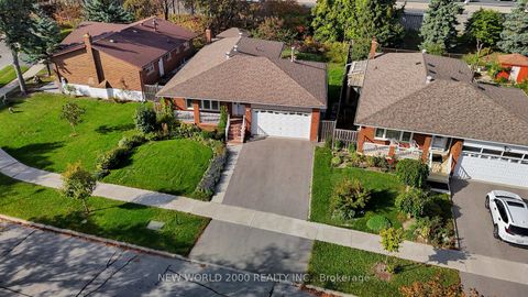 Photo 47 at 17 Squirewood Road, Pleasant View, Toronto