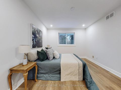 Photo 22 at 19 shaughnessy Boulevard, Henry Farm, Toronto