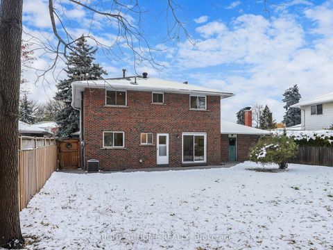 Photo 40 at 19 shaughnessy Boulevard, Henry Farm, Toronto