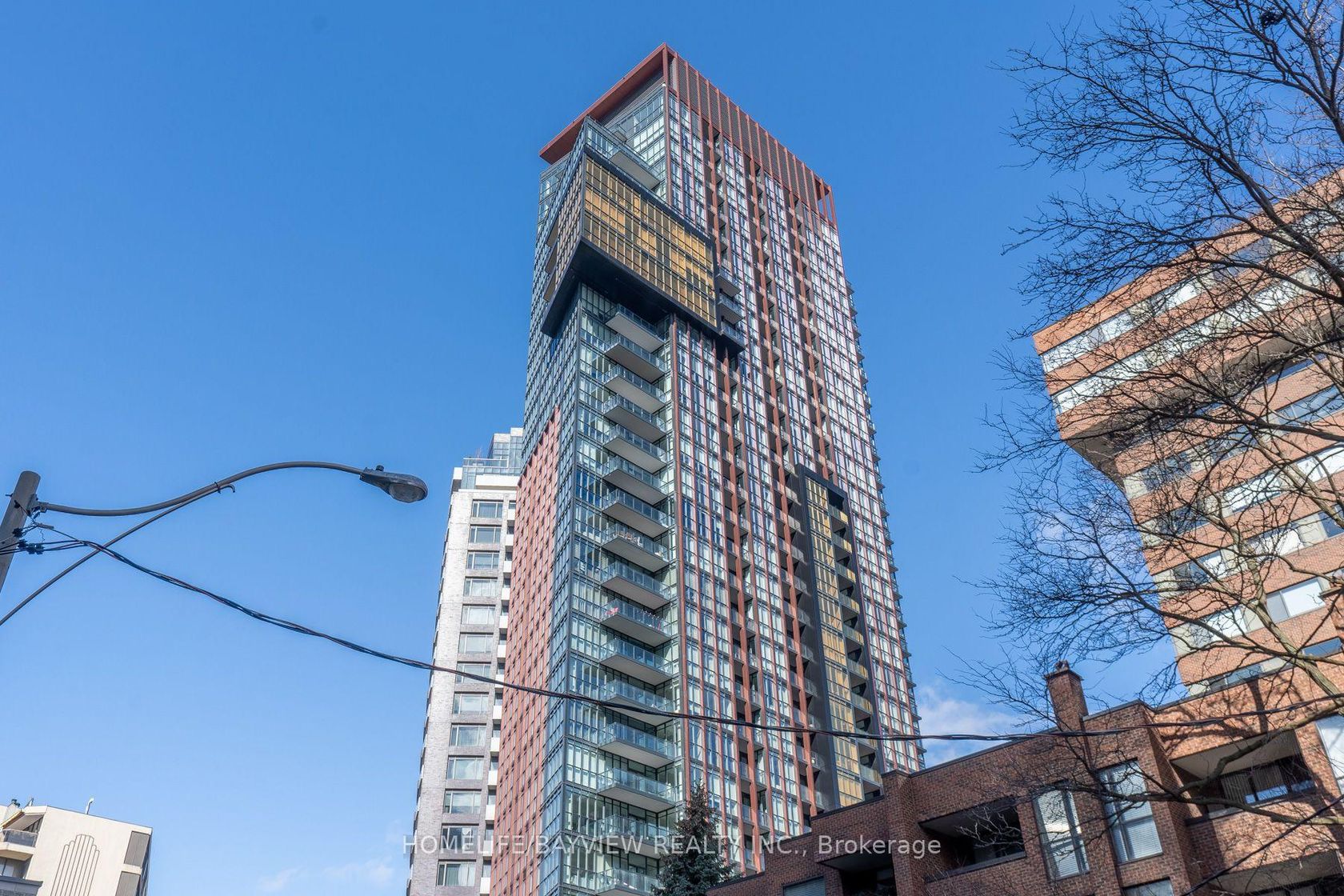 703 - 32 Davenport Road, Annex, Toronto 