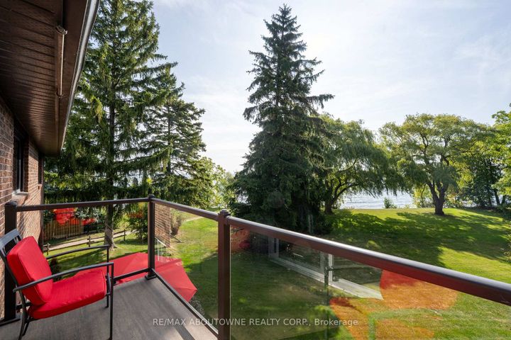 Photo 19 at 20 Arkendo Drive, FD Ford, Oakville