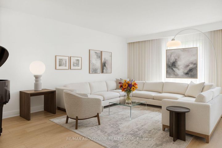 Photo 34 at 20 Arkendo Drive, FD Ford, Oakville