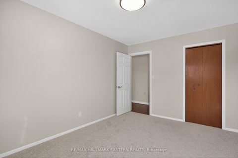 Photo 24 at 946 Beaufort Court, Eastdale, Oshawa