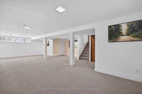 Photo 35 at 946 Beaufort Court, Eastdale, Oshawa