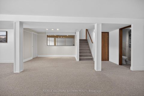 Photo 36 at 946 Beaufort Court, Eastdale, Oshawa