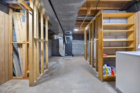 Photo 40 at 946 Beaufort Court, Eastdale, Oshawa